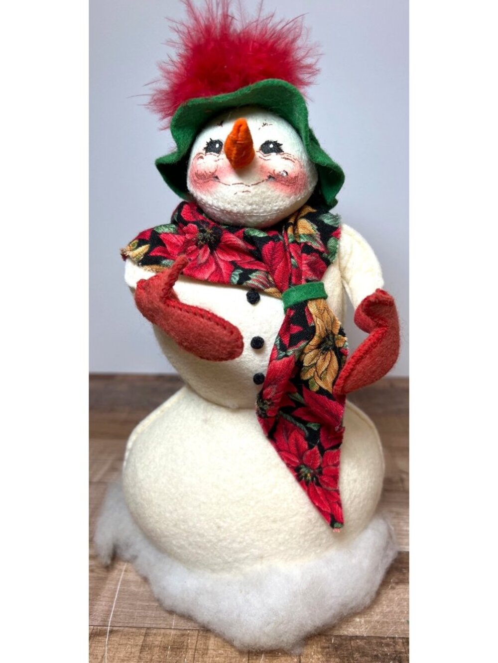 RARE Handcrafted Annalee 1997 Poinsettia Scarf Snowman